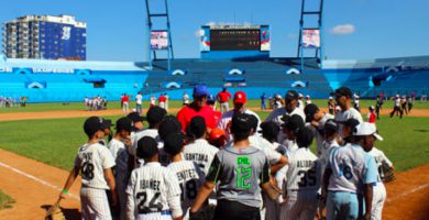 El equipo de Bayamo ganó el doble juego sabatino con Diez de Octubre y es el campeón cubano de las Pequeñas Ligas de béisbol