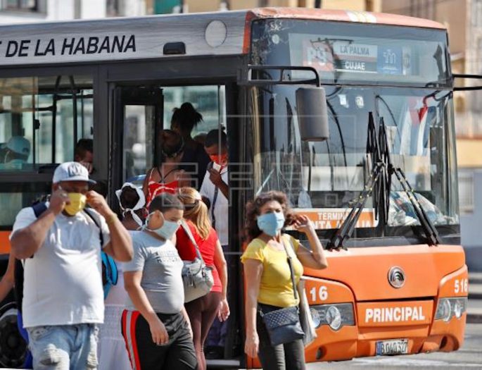 A partir del 11 de abril se paraliza el servicio de transporte público urbano