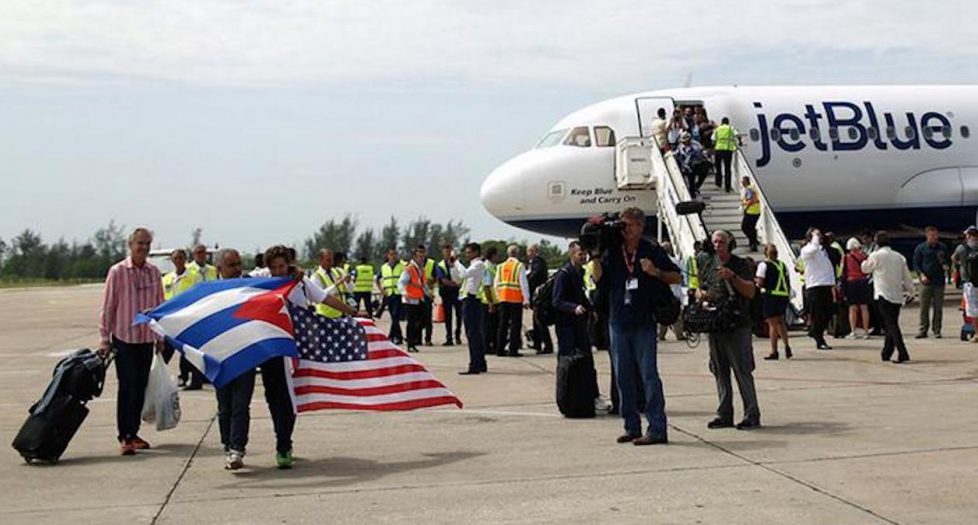 Experto estadounidense asegura que se normalizarán los viajes, las remesas y los servicios consulares con Cuba