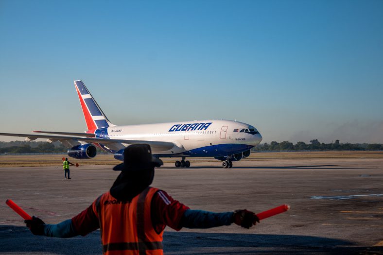 Cubana de Aviación al borde la quiebra
