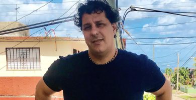 Humorista cubano Cortico se muda a Miami